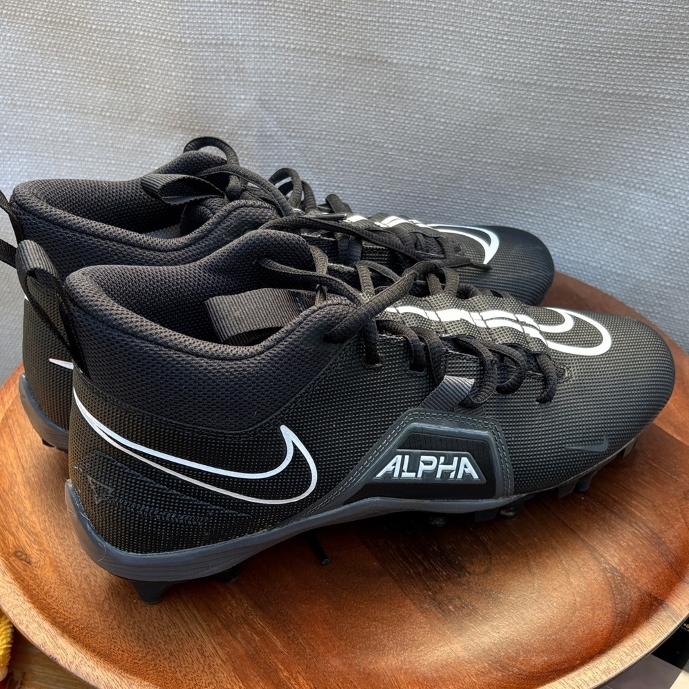 Nike Men's Alpha Menace 3 Shark Football Black Gray Cleats Sz 7 CV0586-010 - Picture 4 of 10